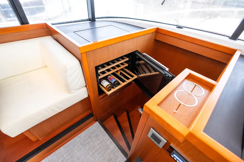 Slide: The Image of Beneteau Swift Trawler 50 2020 - 44