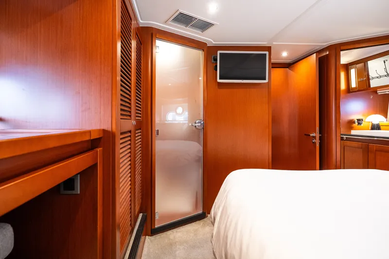 Slide: The Image of Beneteau Swift Trawler 50 2020 - 67