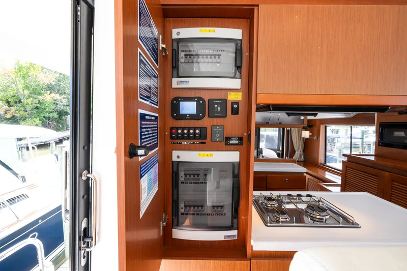 Slide: The Image of Beneteau Swift Trawler 50 2020 - 45