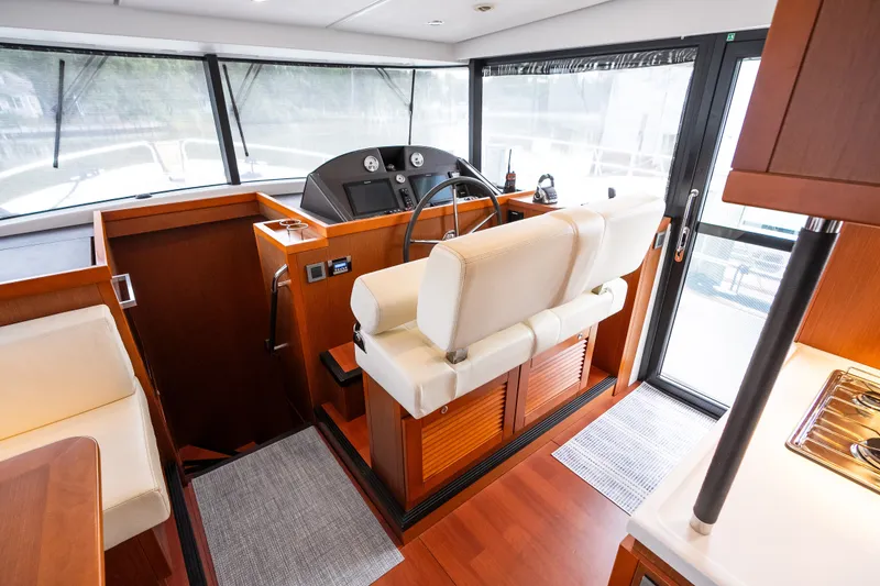 Slide: The Image of Beneteau Swift Trawler 50 2020 - 47