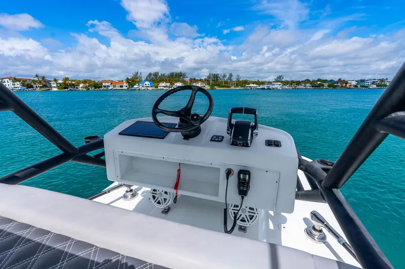 Slide: The Image of Yellowfin 42 Offshore 2019 - 50