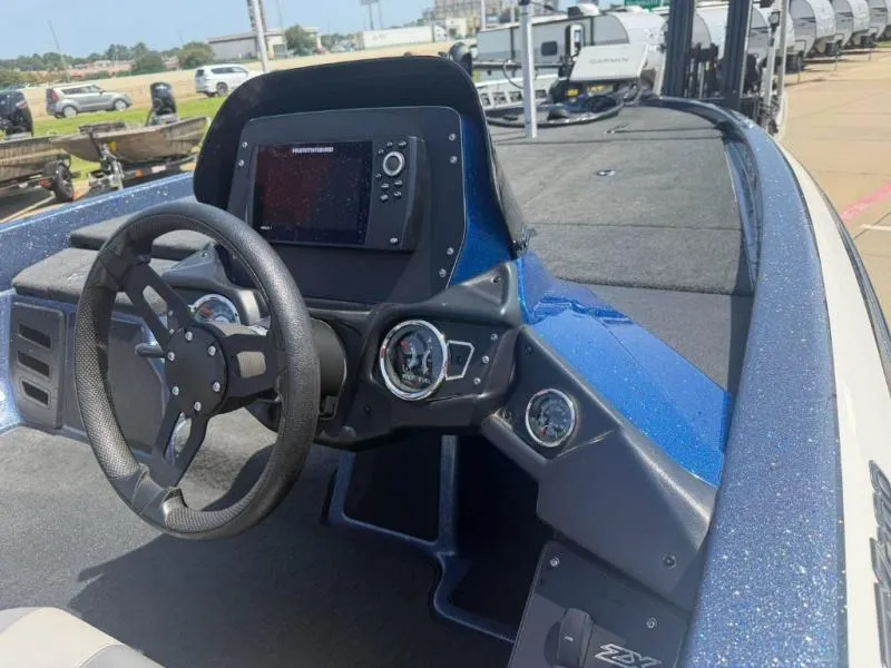 Slide: The Image of Skeeter ZX200 2019 - 14