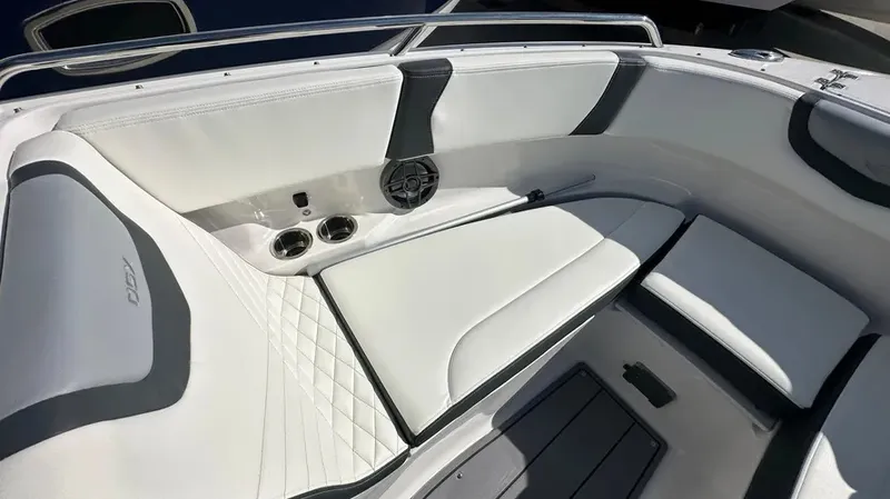 Slide: The Image of Chaparral 250 OSX 2023 - 15