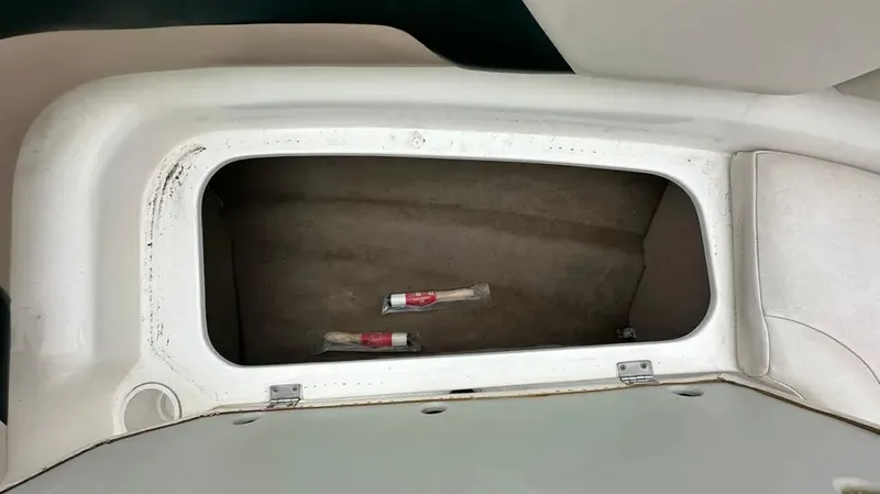 Slide: The Image of Chaparral 2330 SS 1998 - 21