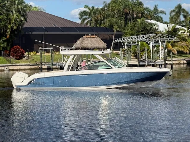 Slide: The Image of Boston Whaler 32 DC 2023 - 21