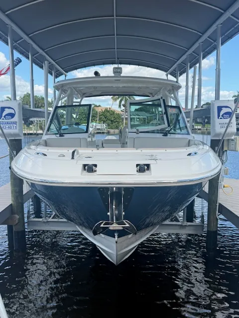 Slide: The Image of Boston Whaler 32 DC 2023 - 29