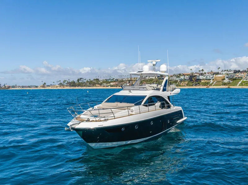 Slide: The Image of Azimut 50 FLY 2015 - 4