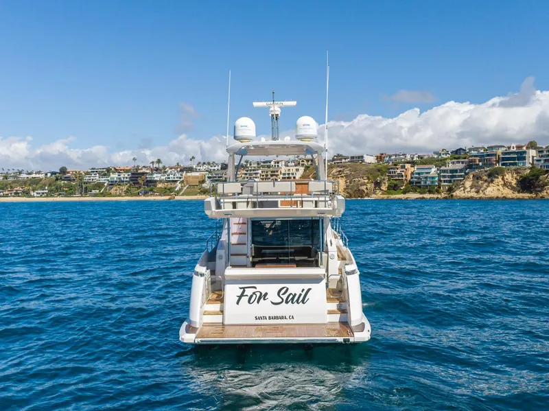Slide: The Image of Azimut 50 FLY 2015 - 9