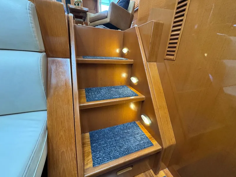 Slide: The Image of Jefferson Yachts RIVANNA 2002 - 44