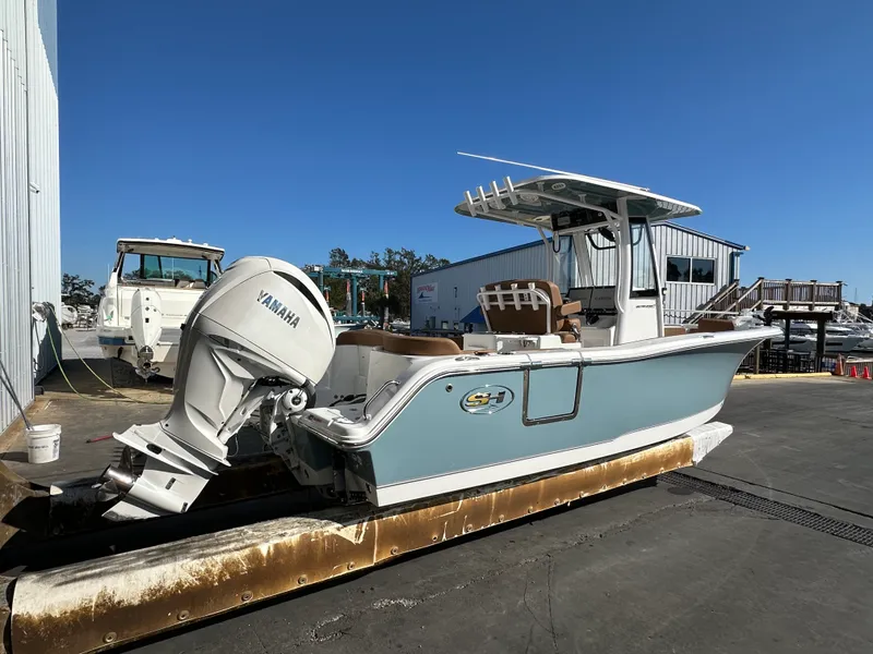 Slide: The Image of Sea Hunt 239 ULTRA SE 2025 - 11