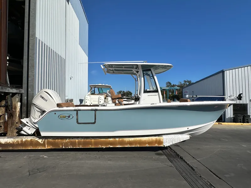 Slide: The Image of Sea Hunt 239 ULTRA SE 2025 - 10
