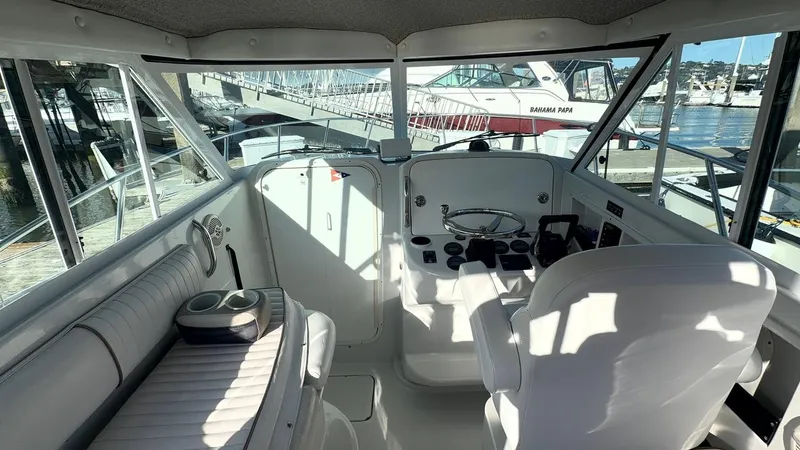 Slide: The Image of Glacier Bay 2680 HARDTOP 2006 - 27