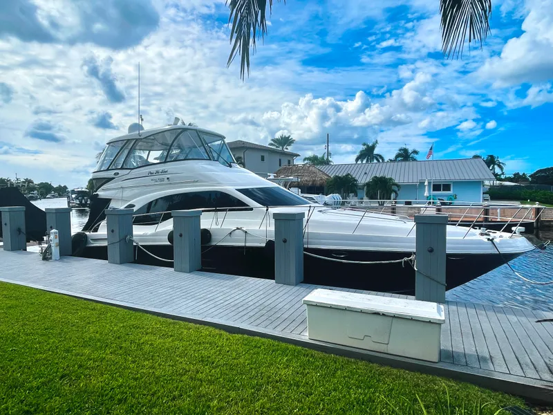 The Image of Sea Ray 58 SEDAN BRIDGE 2011 - undefined