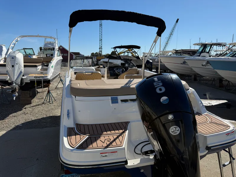 Slide: The Image of Bayliner VR6 BR OB 2022 - 4