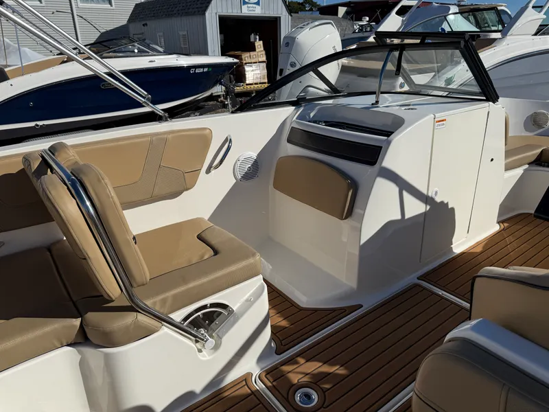 Slide: The Image of Bayliner VR6 BR OB 2022 - 13