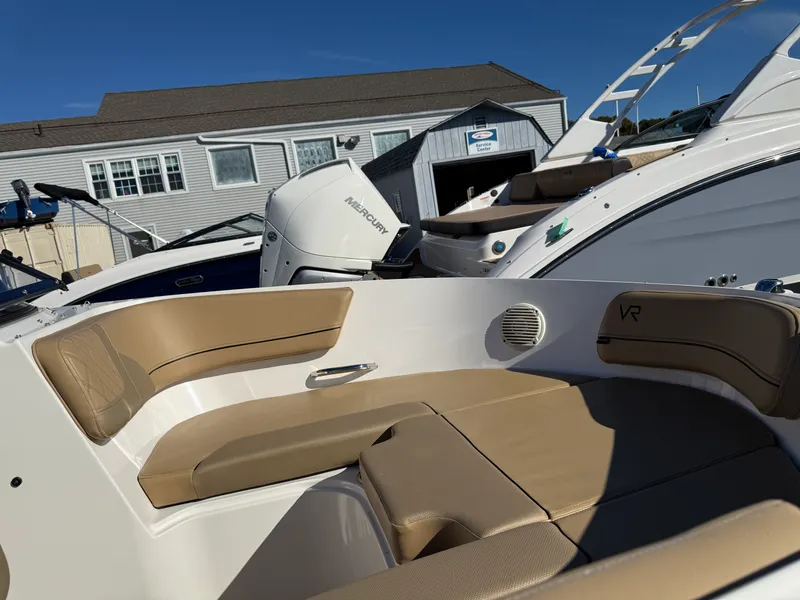 Slide: The Image of Bayliner VR6 BR OB 2022 - 20