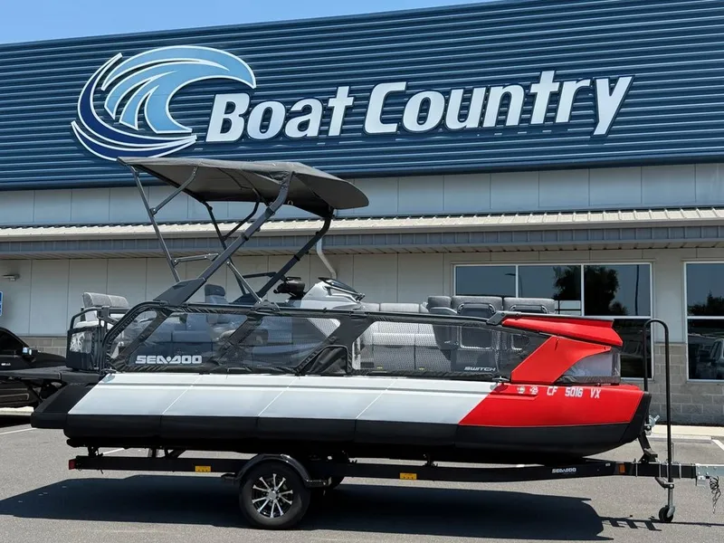 Slide: The Image of Sea-Doo Switch Cruise 21 - 230hp 2024 - 1