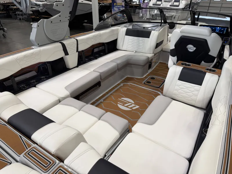 Slide: The Image of Malibu 24 MXZ 2026 - 29
