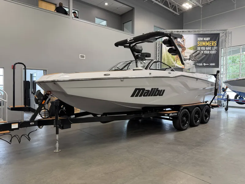 Slide: The Image of Malibu 24 MXZ 2026 - 1