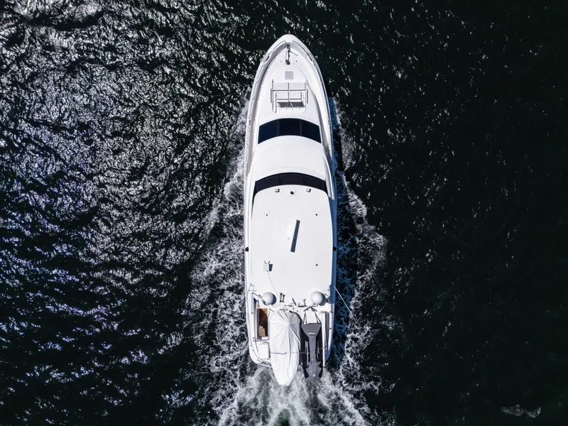 Slide: The Image of Hatteras 72 Motor Yacht 2008 - 9