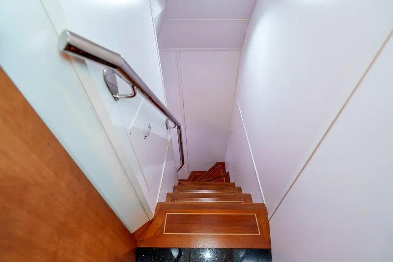 Slide: The Image of Hatteras 72 Motor Yacht 2008 - 55