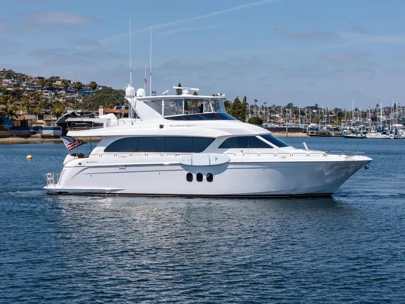 Slide: The Image of Hatteras 72 Motor Yacht 2008 - 3