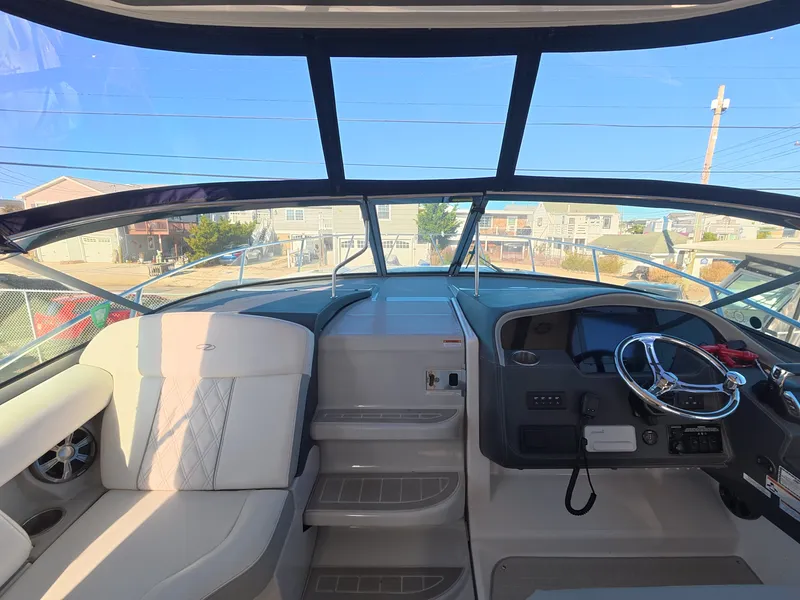 Slide: The Image of Regal 33 XO 2022 - 18