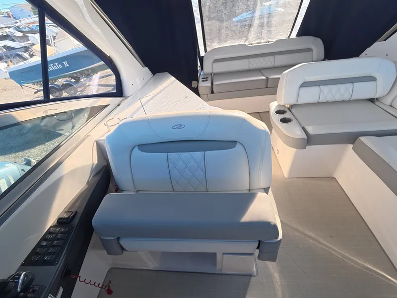 Slide: The Image of Regal 33 XO 2022 - 15