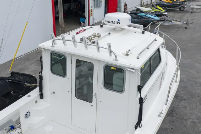 Slide: The Image of OTHER USED BOATS 2520 PARKER SPORT CABIN 2022 - 9
