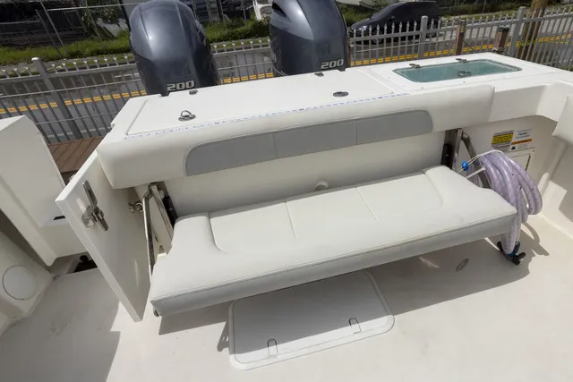 Slide: The Image of OTHER USED BOATS 2520 PARKER SPORT CABIN 2022 - 15