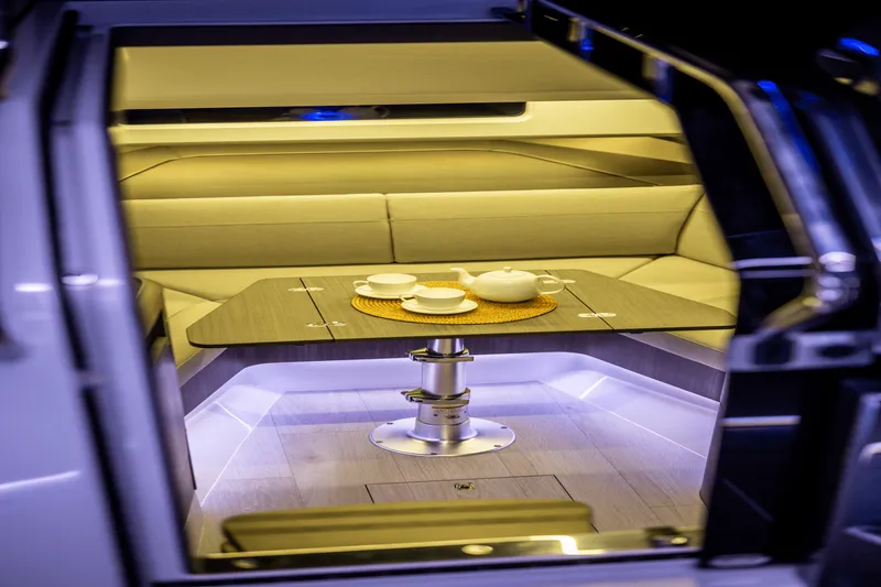 Slide: The Image of Galeon 335 GTO 2026 - 25