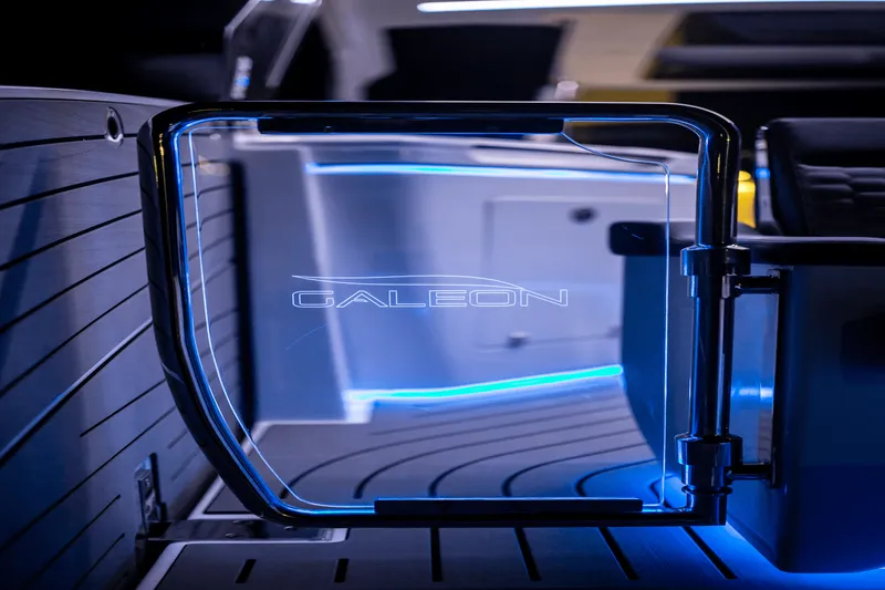 Slide: The Image of Galeon 335 GTO 2026 - 55