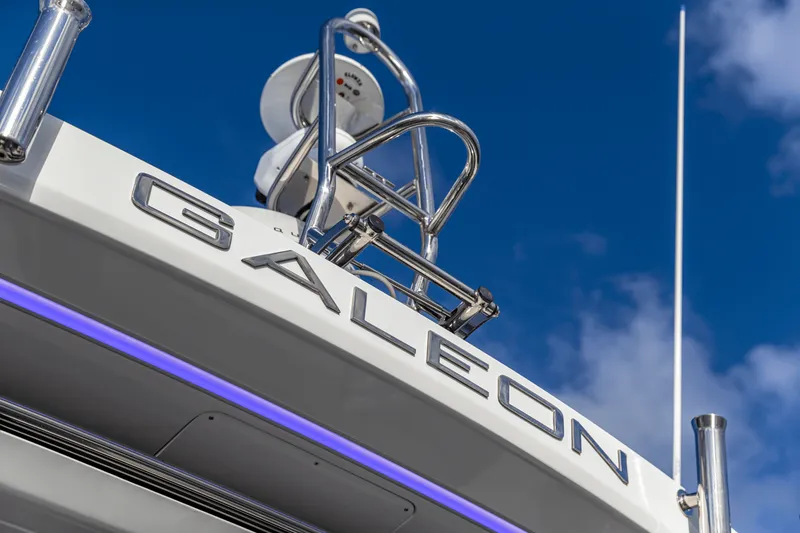 Slide: The Image of Galeon 335 GTO 2026 - 112