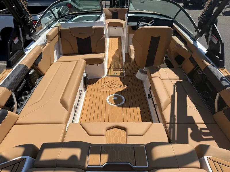 Slide: The Image of MasterCraft XT23 2026 - 10