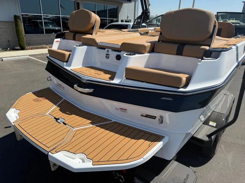 Slide: The Image of MasterCraft XT23 2026 - 7