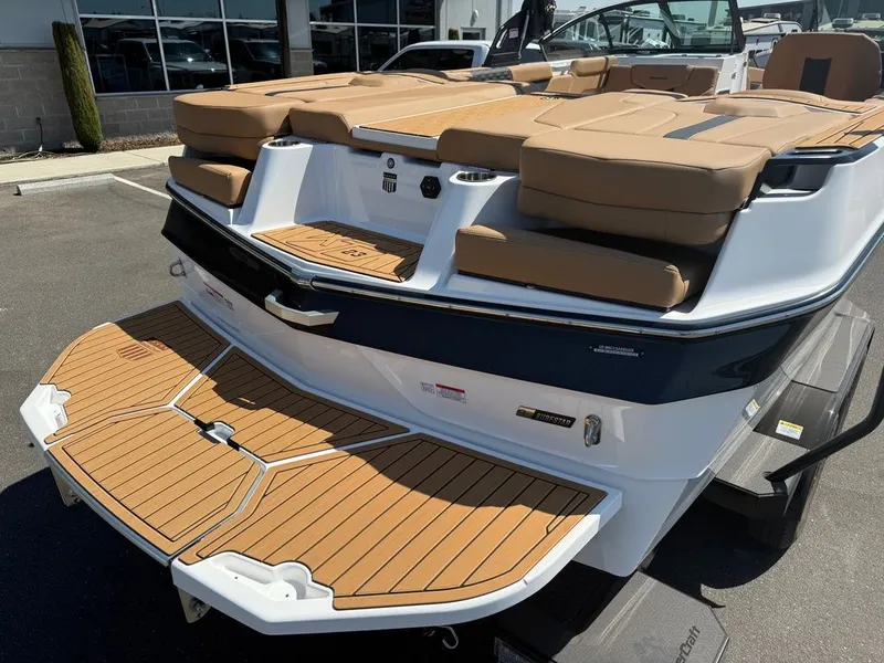 Slide: The Image of MasterCraft XT23 2026 - 6