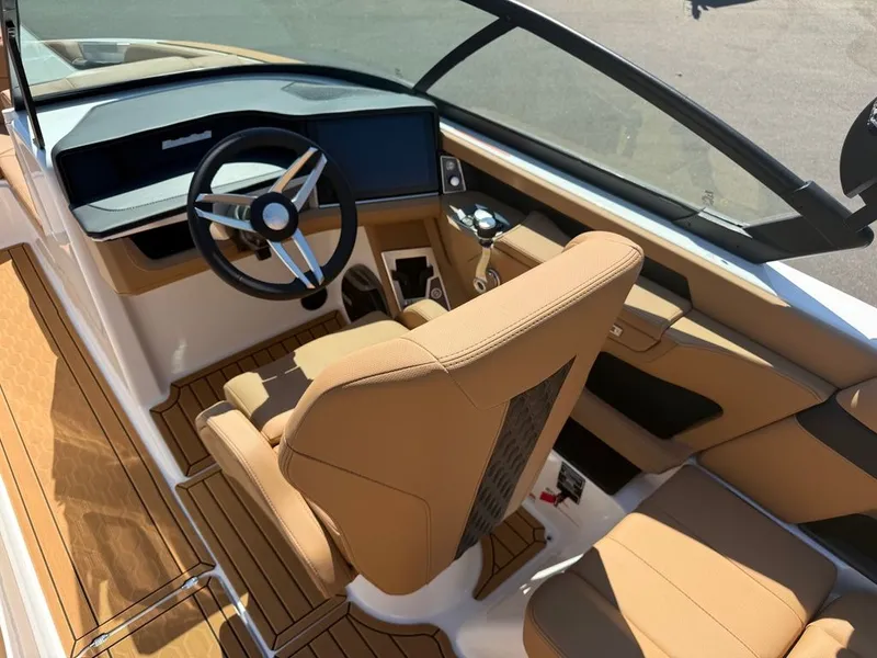Slide: The Image of MasterCraft XT23 2026 - 13