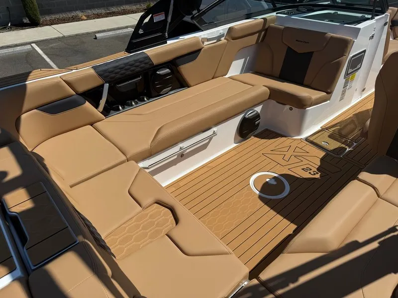 Slide: The Image of MasterCraft XT23 2026 - 12