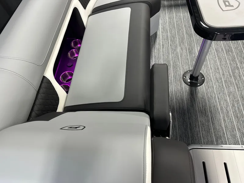 Slide: The Image of Premier 230SOLARIS 2027 - 34