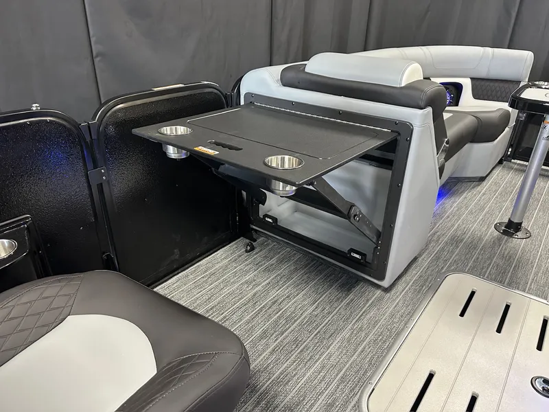 Slide: The Image of Premier 230SOLARIS 2027 - 22