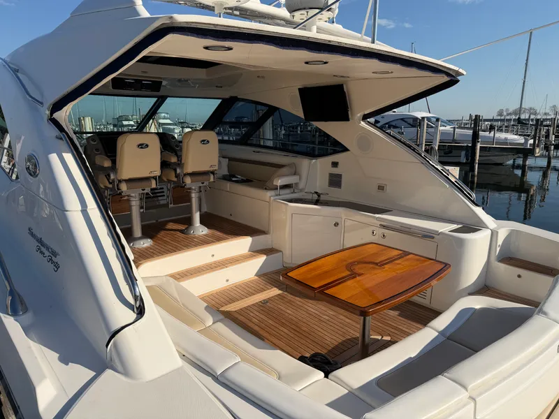 Slide: The Image of Sea Ray SUNDANCER 540 2015 - 5