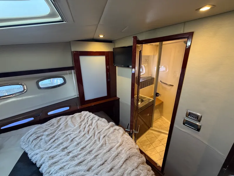 Slide: The Image of Sea Ray SUNDANCER 540 2015 - 25