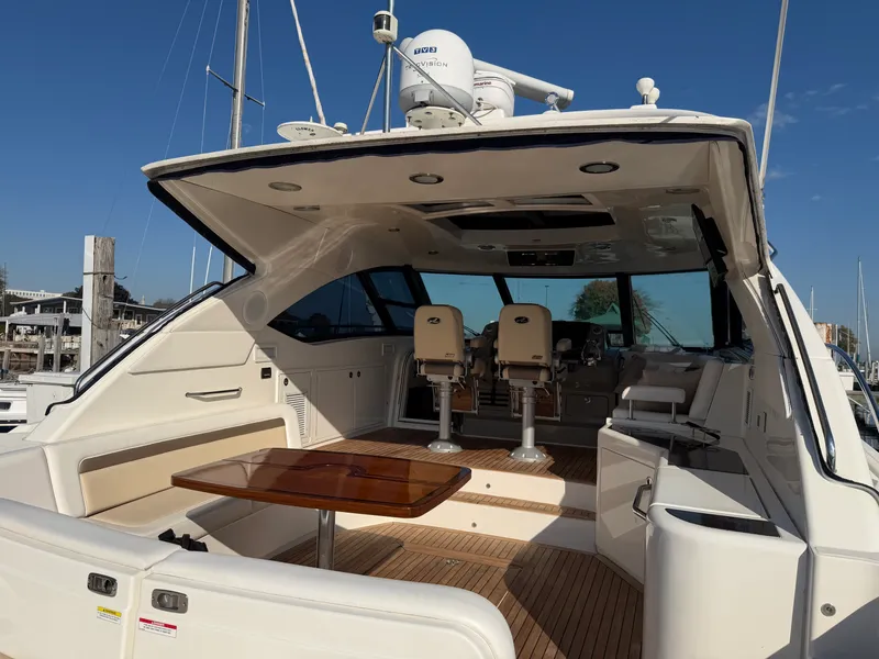 Slide: The Image of Sea Ray SUNDANCER 540 2015 - 9