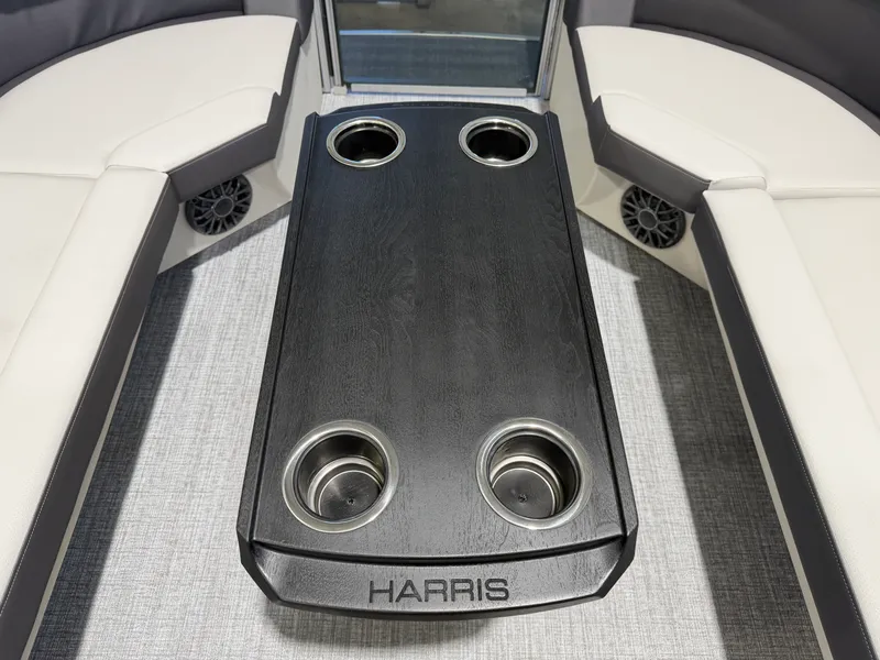 Slide: The Image of Harris 250CR 2027 - 7
