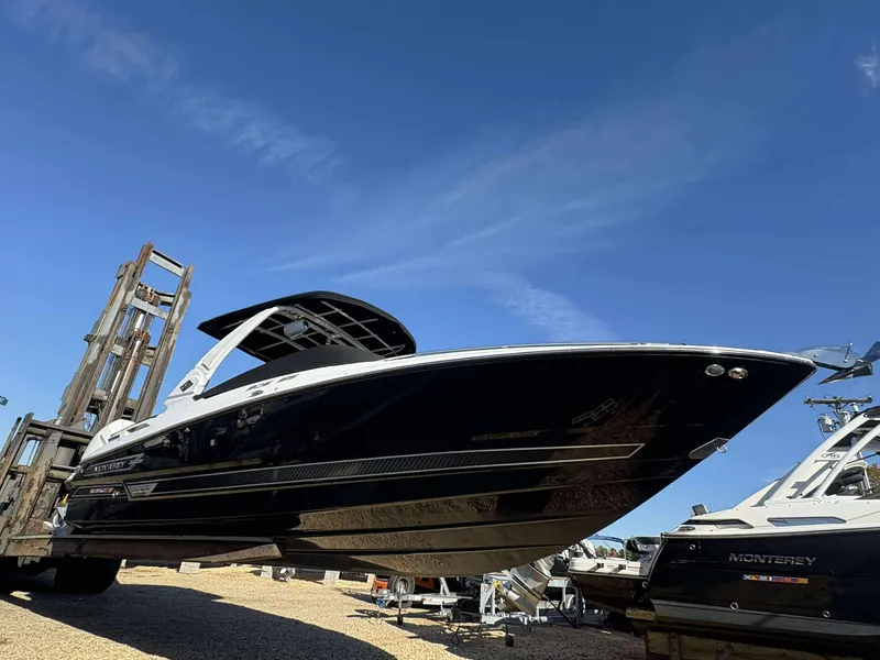 Slide: The Image of Monterey 305SS 2023 - 11