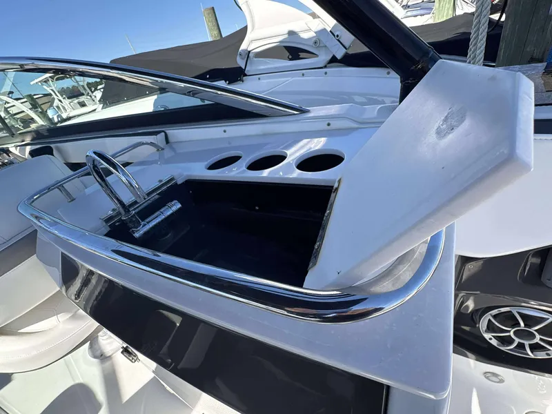 Slide: The Image of Monterey 278SS 2018 - 10