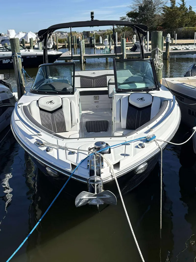 Slide: The Image of Monterey 278SS 2018 - 12