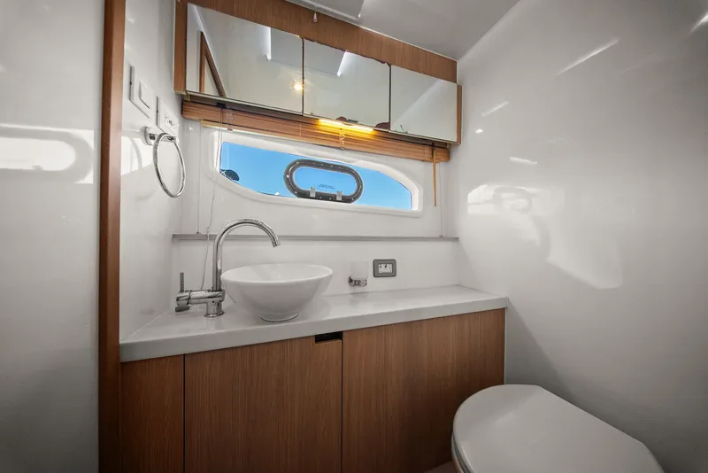 Slide: The Image of Aquila 44 YACHT 2017 - 37