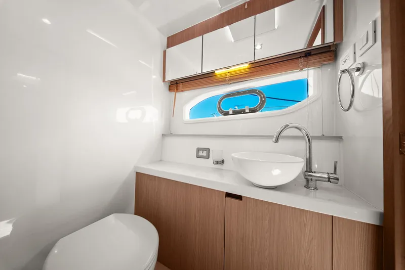 Slide: The Image of Aquila 44 YACHT 2017 - 33