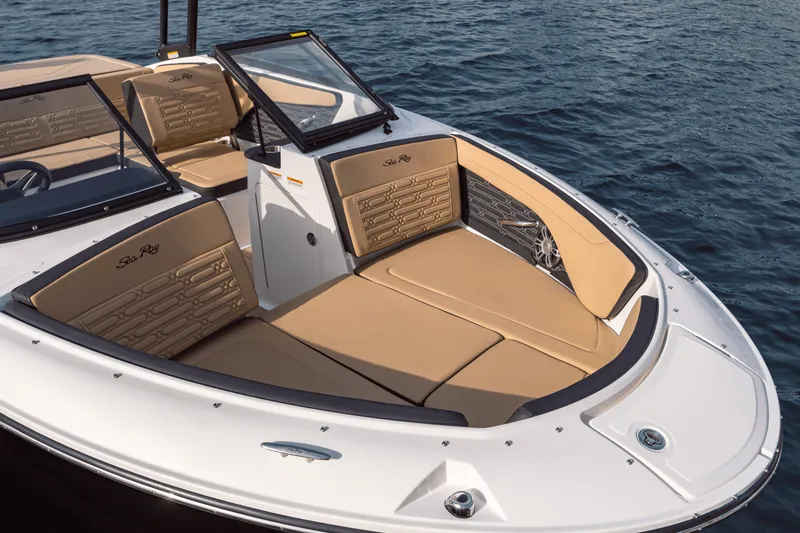 Slide: The Image of Sea Ray SPX 190 Outboard 2027 - 11